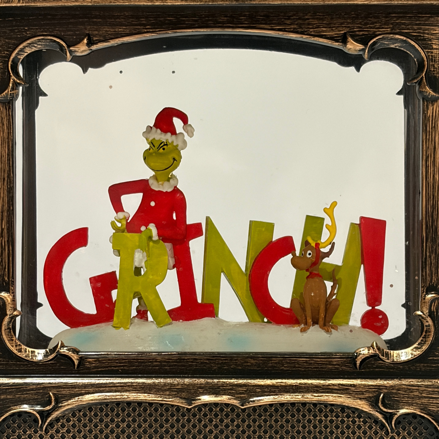 Grinch and Max Lantern Snow Globe